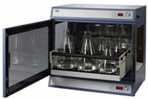 ACHEMA 2012: Stuart launches digital waterbaths and S1600 incubator