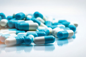 An innovative drug delivery form for hygroscopic pharmaceutical drugs