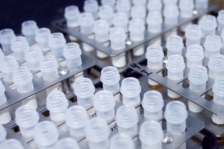Analysis of 0.5 million blood samples to facilitate global medical research