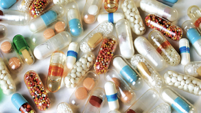 Delivering fixed-dose combination therapies with hard capsules: part I