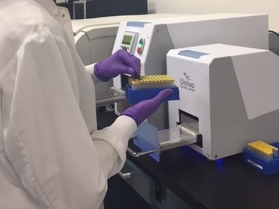 Efficient handling of DNA samples with automatic capping solution