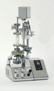 MCOne laboratory unit for batch sizes from 0.3g–50g