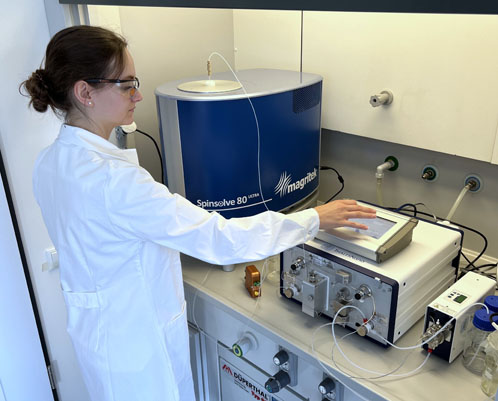 Transforming reaction monitoring with benchtop NMR spectroscopy