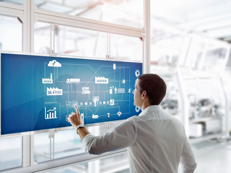 Automation in the lab boosts real-time collaboration 
