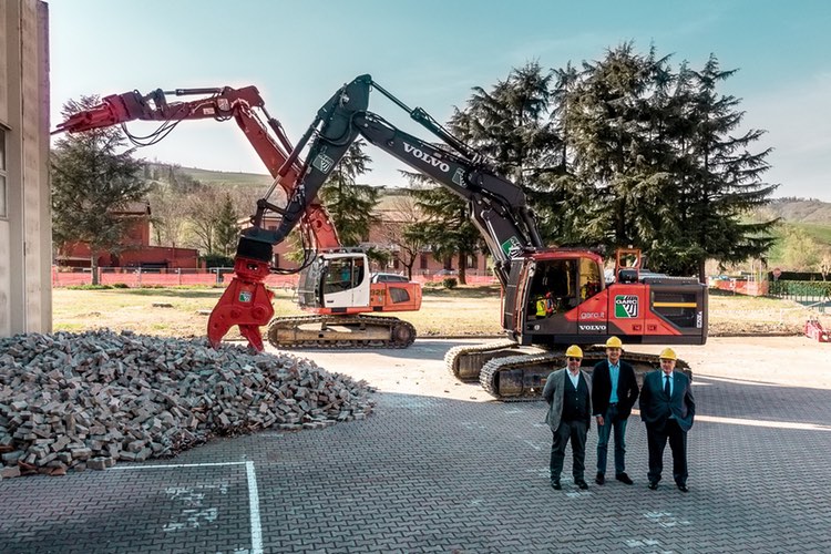 Axomatic and V2engineering join Marchesini Group