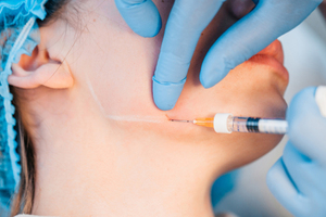 Can biopolymeric microspheres contribute to reconstructive dermatology?