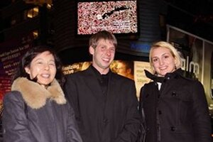 Cellular magic in Times Square
