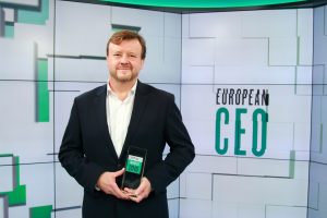 Chronos CEO Huw Jones wins award