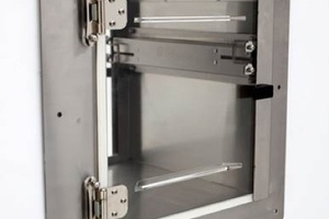 Cleanroom-compatible stainless steel pass-through from Terra Universal