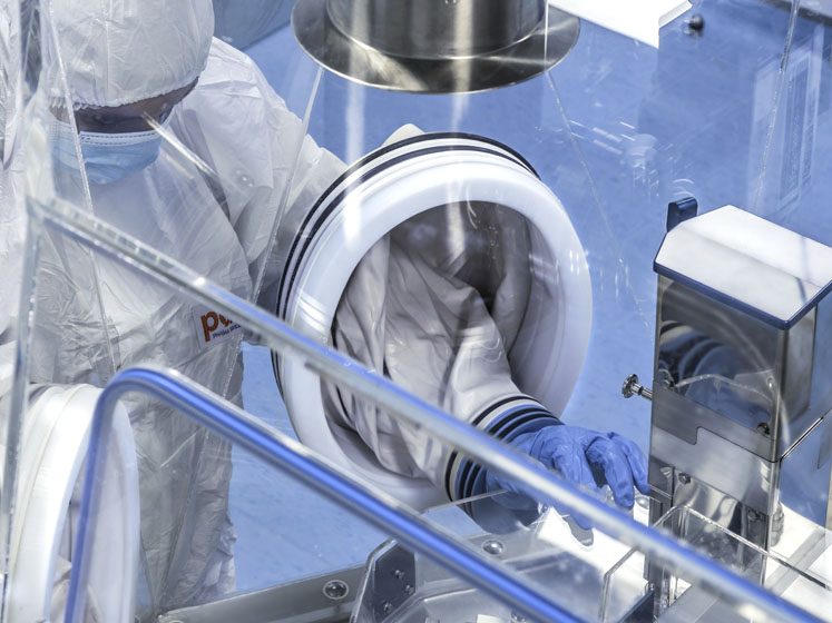 Containment in a high potent manufacturing facility