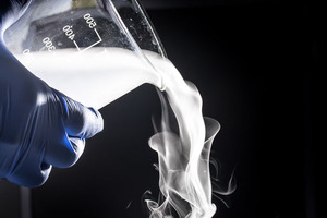 Controlling cryogenic freezing with liquid nitrogen