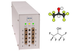 Degasser for volatile and aggressive solvents