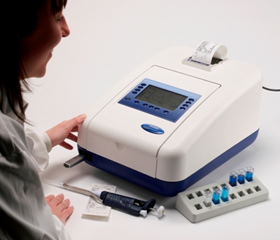 Easy to use spectrophotometers