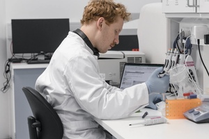 Evaxion presents proof-of-principle for AI model to predict responses to cancer immunotherapy