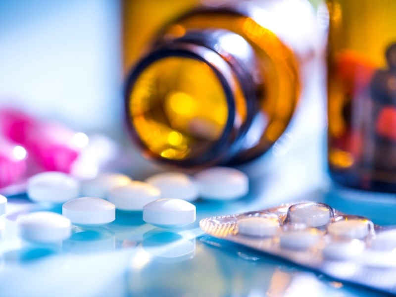 Extractables and leachables testing for manufacturers