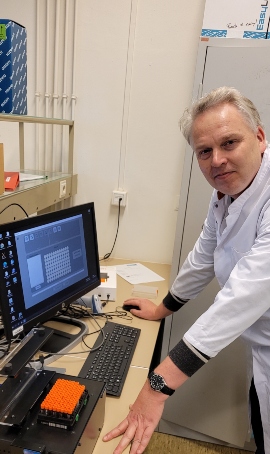 Fast and accurate DNA sample selection