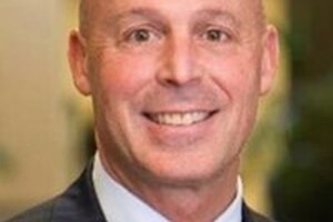 Former Celgene CEO joins board of Chinese-US joint venture