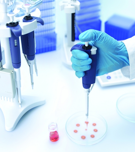 FREE Accessories with Single Channel Pipettes