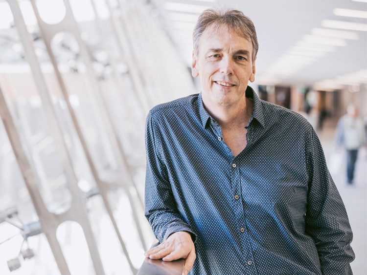 Genomics CEO Peter Donnelly receives British knighthood 
