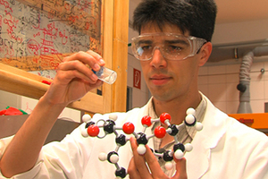 German scientists use oxygen and light to synthesise anti-malaria drug