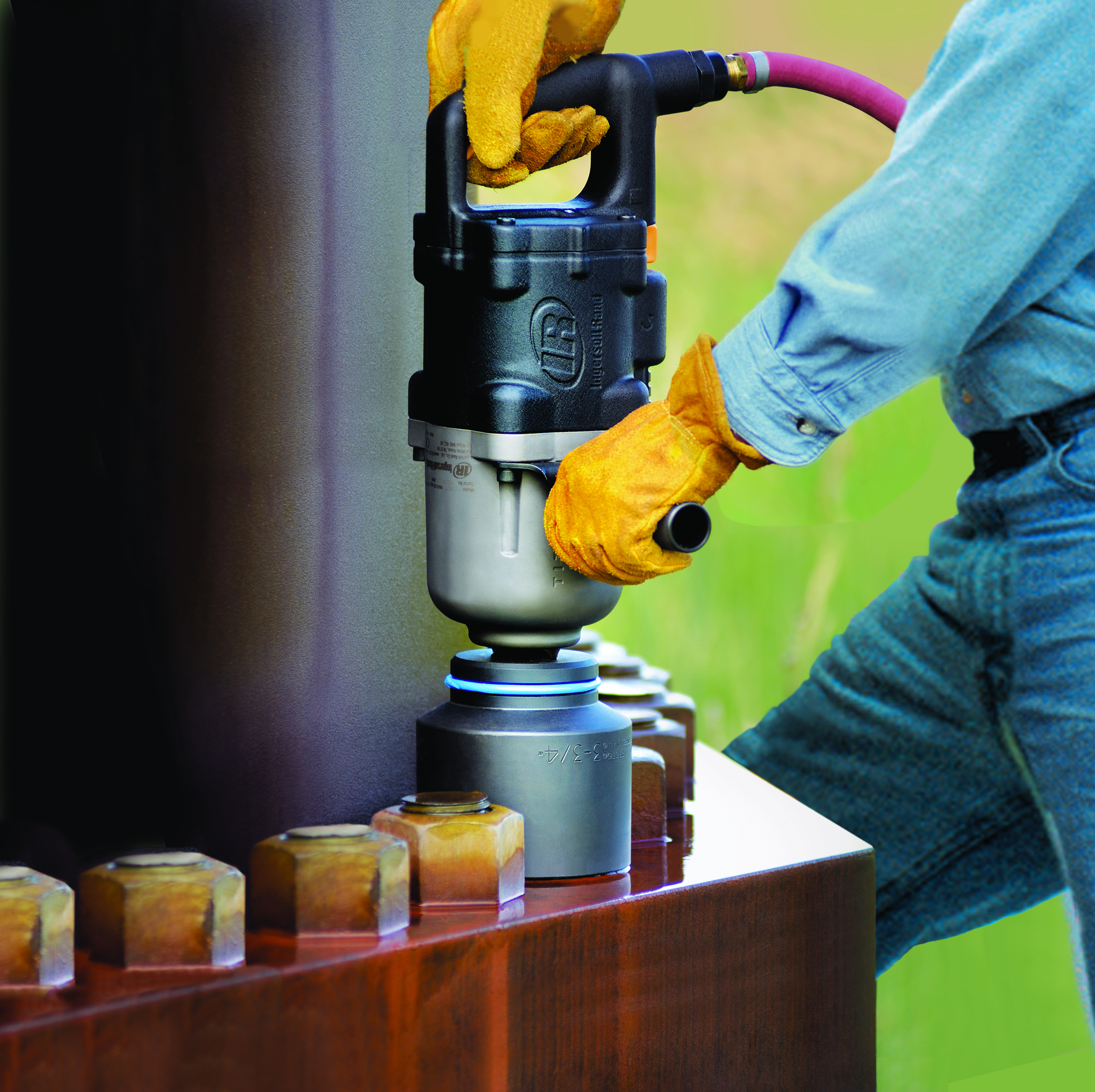 Heavy duty industrial pneumatic impact tools and drills from Ingersoll Rand
