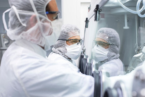 Immunotherapy: antibody drug conjugates from a small molecule perspective
