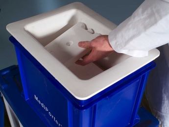 Laminar introduces "return to sender" pharmaceutical packs