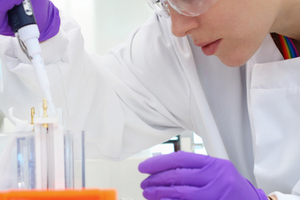 LifeArc, Dstl and CDRD collaborate to identify antibacterial drug targets