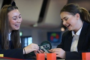 Liverpool children wanted for IFB2016’s fringe festival’s ‘Robot Wars’