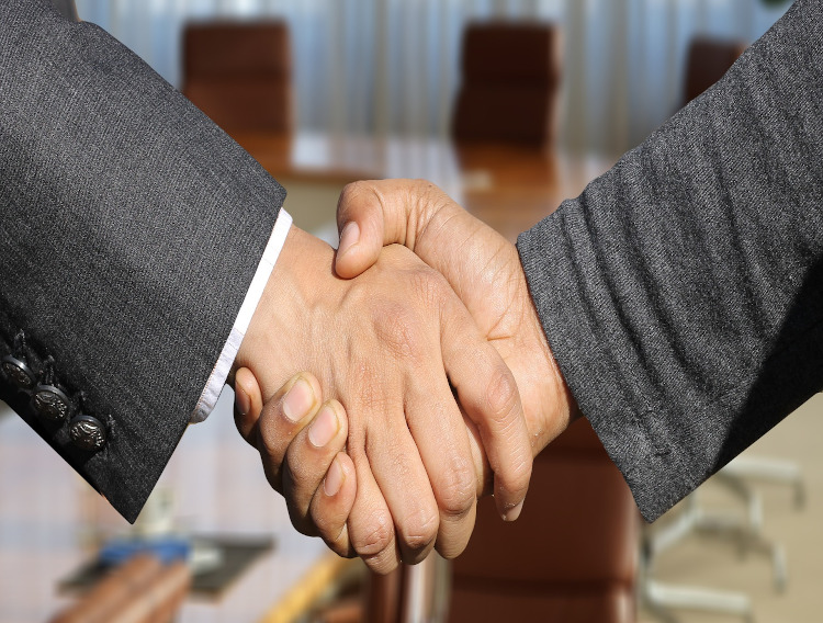 Lonza and Moderna announce further manufacturing collaboration 