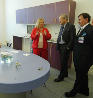 Lord visits science centre