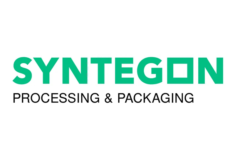 Manufacturing Chemist Stand Side with Syntegon