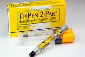 Manufacturing issue causes limited supply of EpiPens in Canada