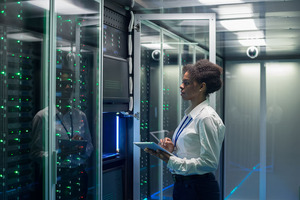Medical device manufacturer bridges the IT/OT gap