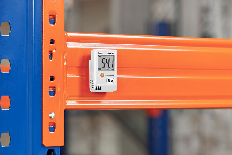 Mini-data loggers from Testo Saveris GmbH: Precise monitoring of temperature and humidity
