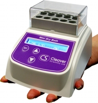 Mini drybath fits in the palm of the hand