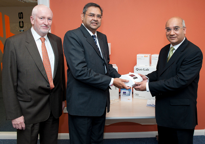 MP Keith Vaz visits Quotient Diagnostics