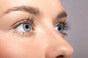 New Berry bottle complements preservative-free eye treatment dispensing