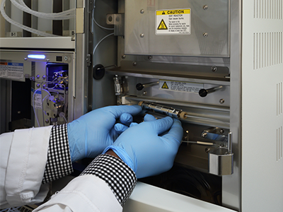 Ninhydrin-positive substances testing to pharmacopeia monographs