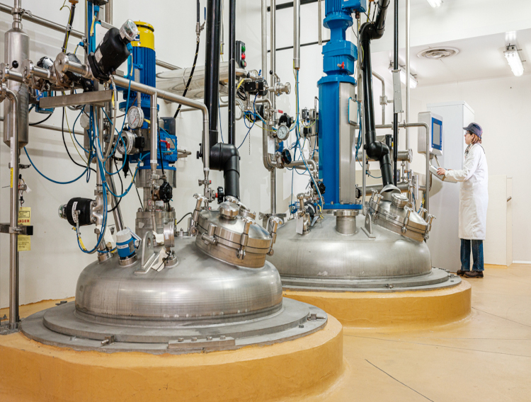 Novasep and Paratek expand manufacturing collaboration 