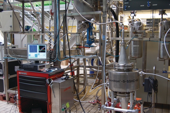 Particle engineering with ultrasound