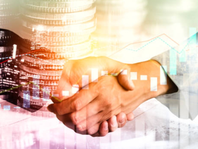 PharmaLex reveals intention to merge with Cpharm