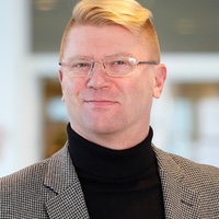 Professor Kari Rissanen receives prestigious research award