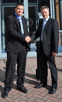 Projen takes on new apprentice

