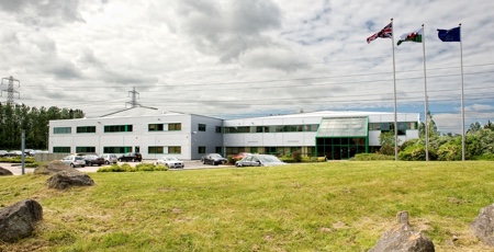 Quay Pharma gains Commercial Licence to broaden its contract manufacturing services at its UK facilities