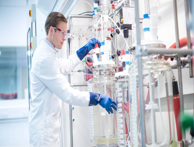 Quotient adds drug substance to integrated development platform