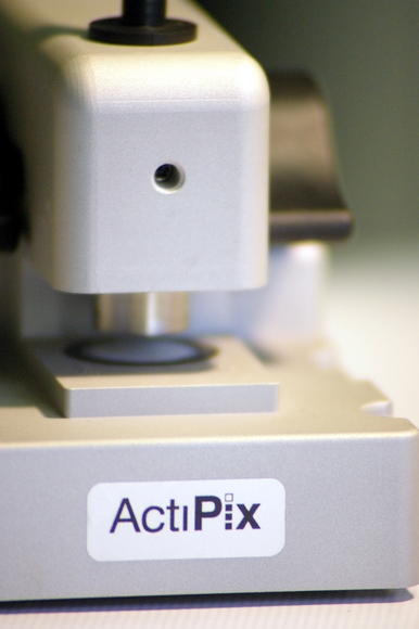 Real-time imaging of pharmaceutical tablet dissolution...