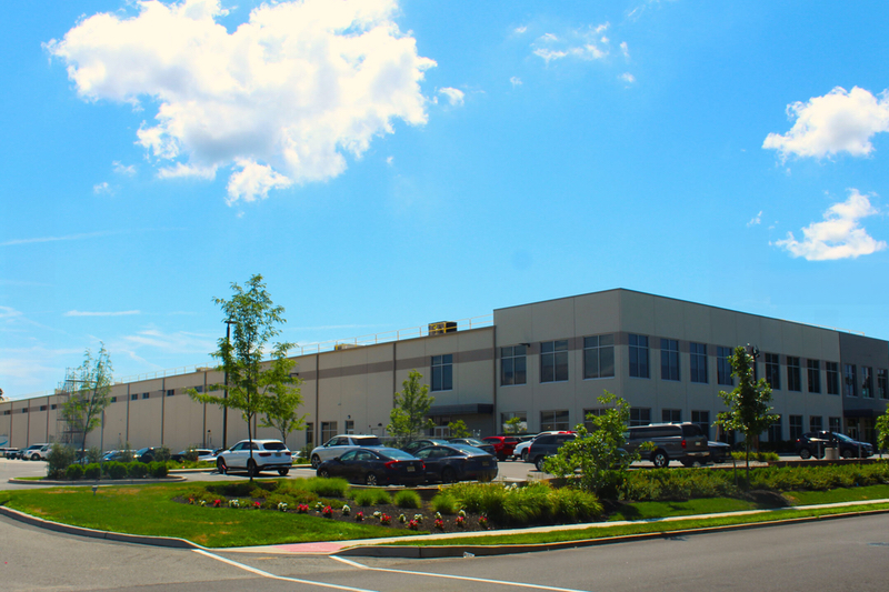 Renaissance expands its US contract development and manufacturing capabilities