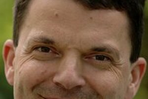Rolf Müller takes 2010 DECHEMA Prize