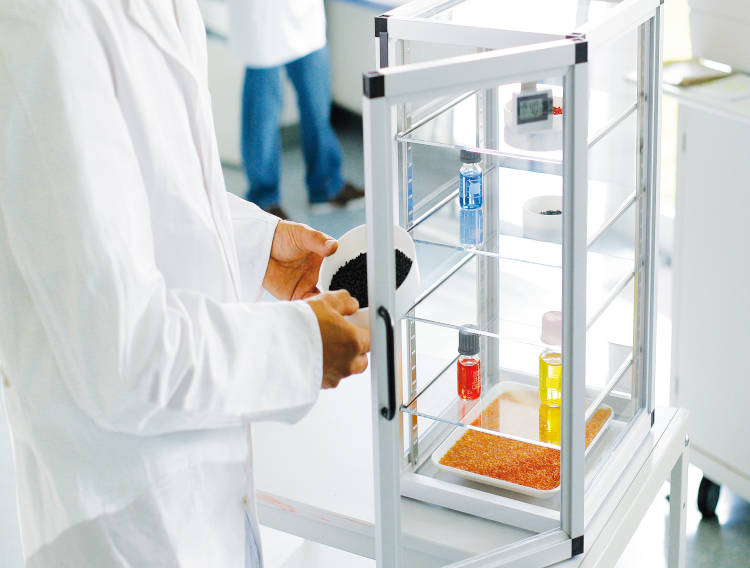 SICCO desiccators and drying cabinets provide flexibility and functionality